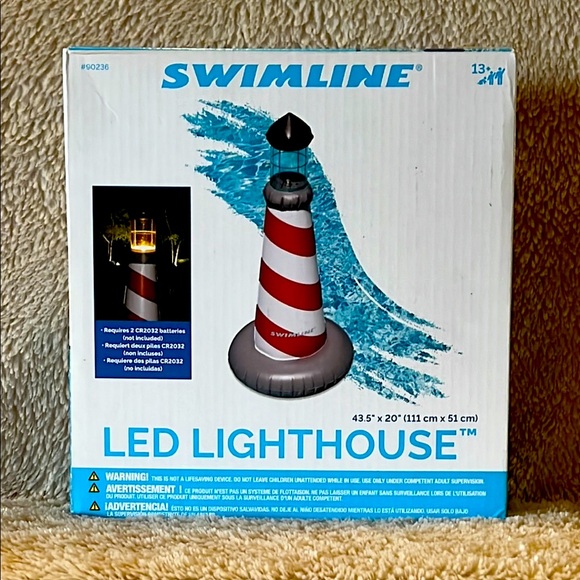 SWIMLINE LED Lighthouse Float Decor - Picture 3 of 6